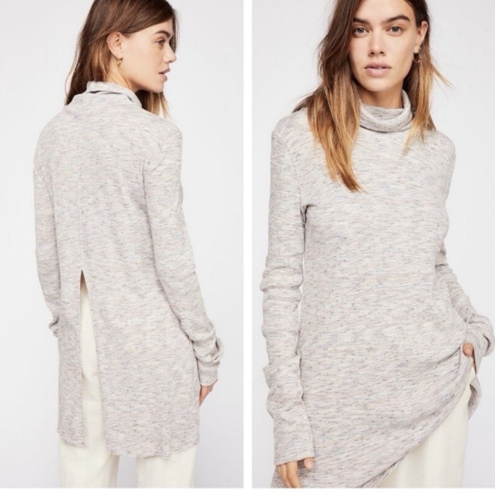 We The Free Stone Cold‎ Split Back Cowl Neck Tunic - M